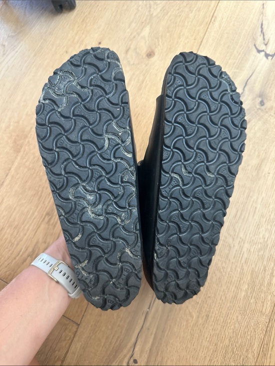 Birkenstock Arizona Essentials Waterproof Slide Sandals
MenS 7 black main image 4